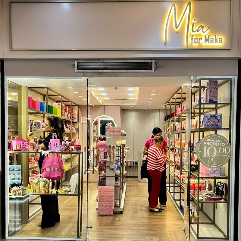 MIA FOR MAKE